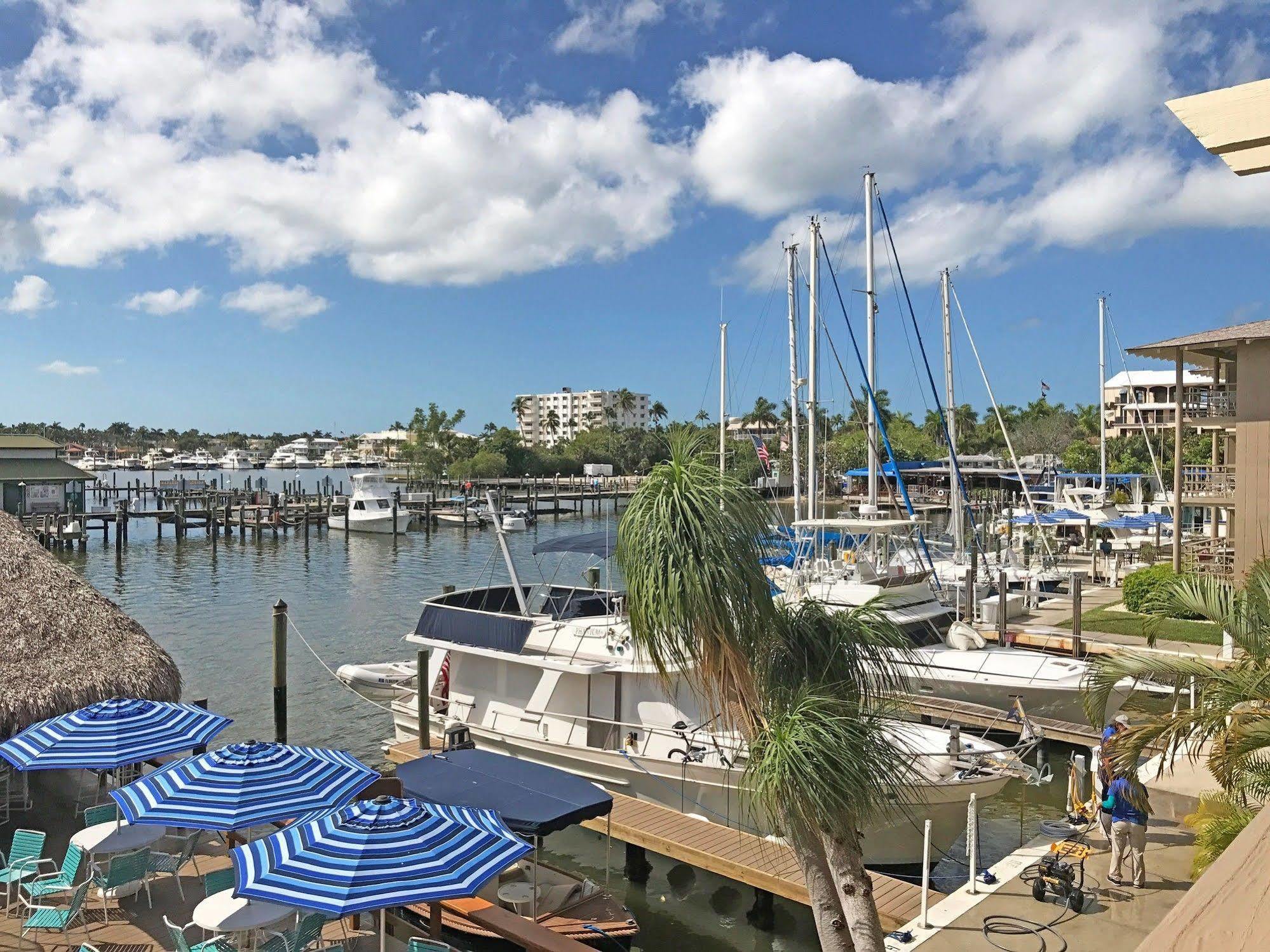 Cove Inn On Naples Bay Exterior foto