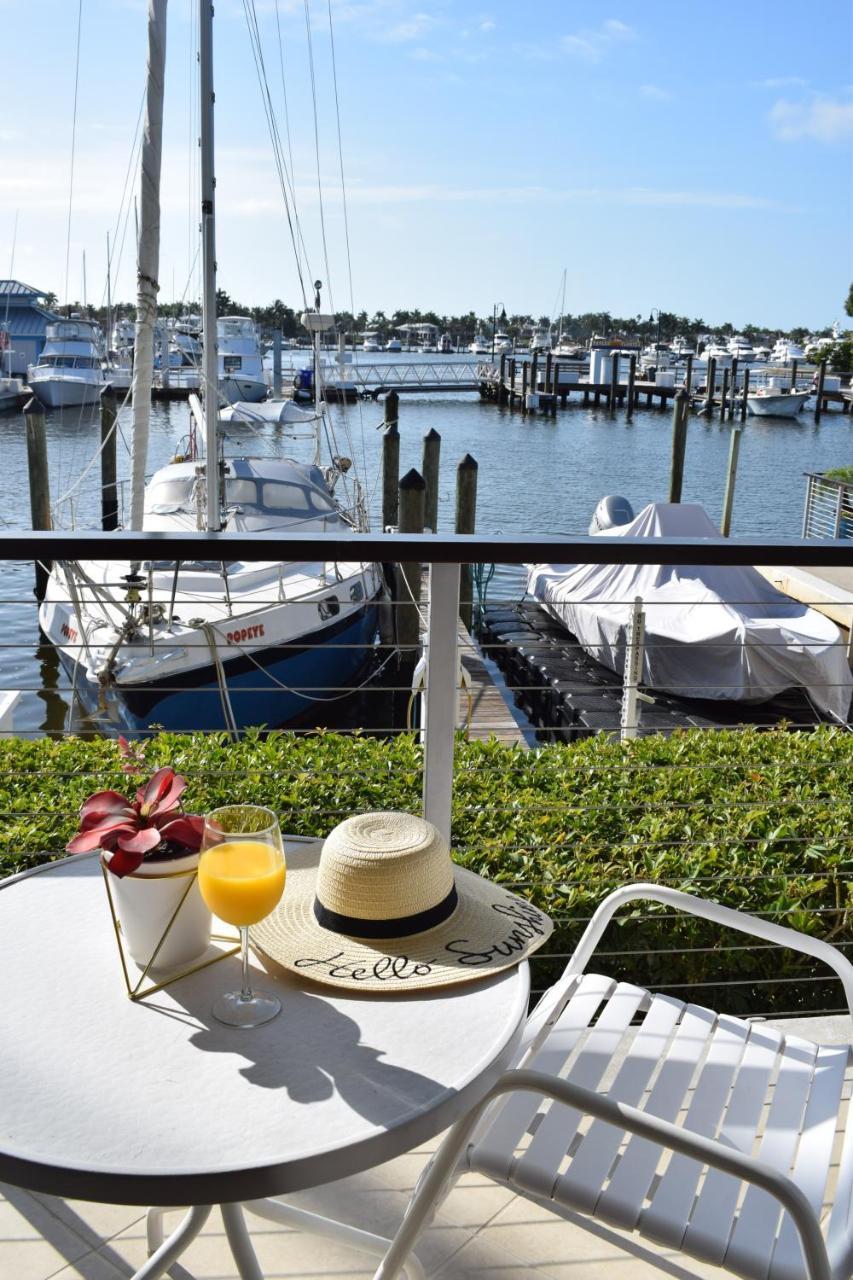 Cove Inn On Naples Bay Exterior foto